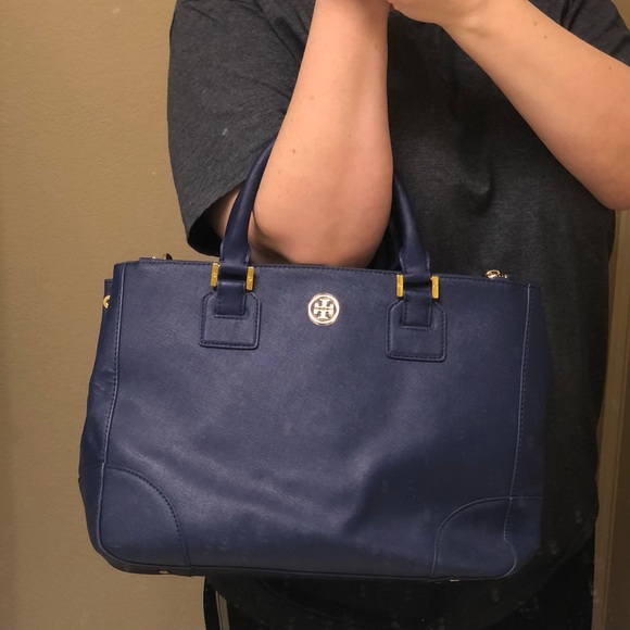 GUC Tory Burch Robinson Luggage Double-Zip Tote - Picture 10 of 11